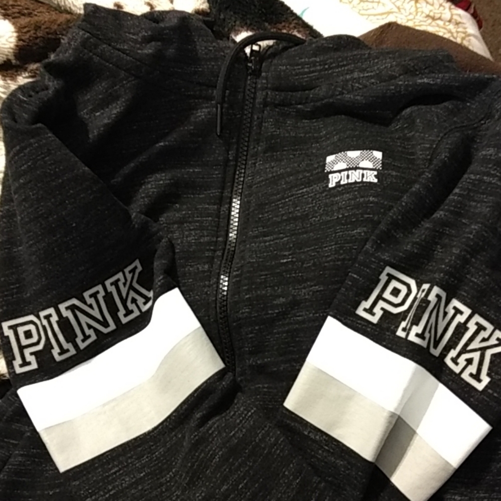 Zip cropped hoodie sz. Small